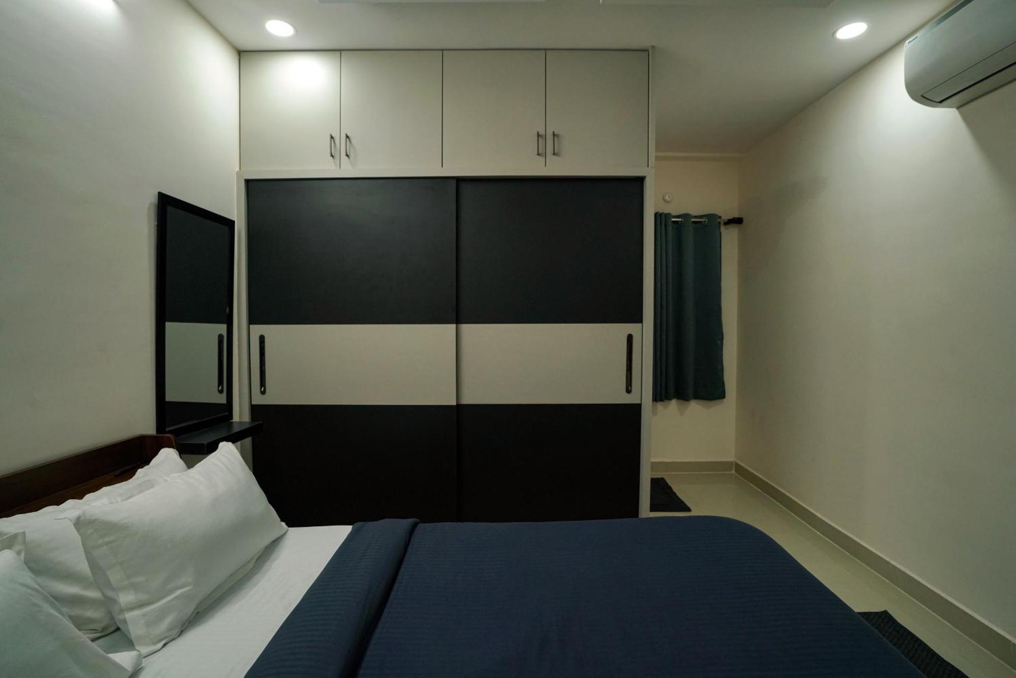 N Cube Serviced Apartments Hyderabad Exteriör bild