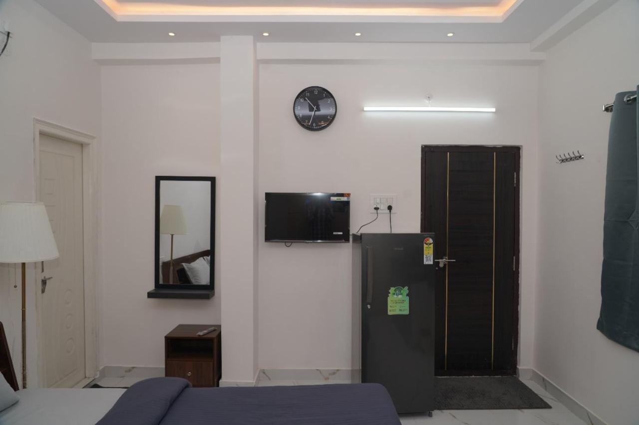 N Cube Serviced Apartments Hyderabad Exteriör bild